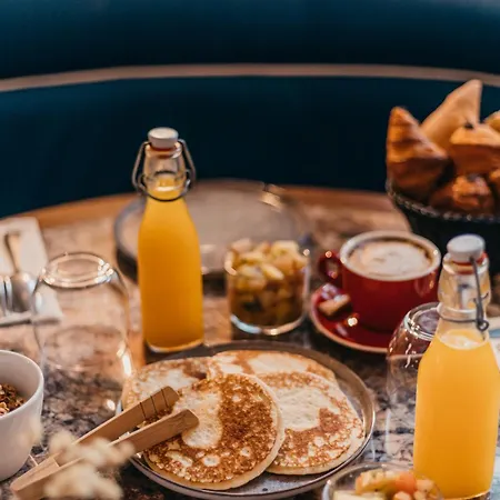 拉吉图恩酒店 酒店