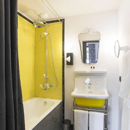 拉吉图恩酒店 4*