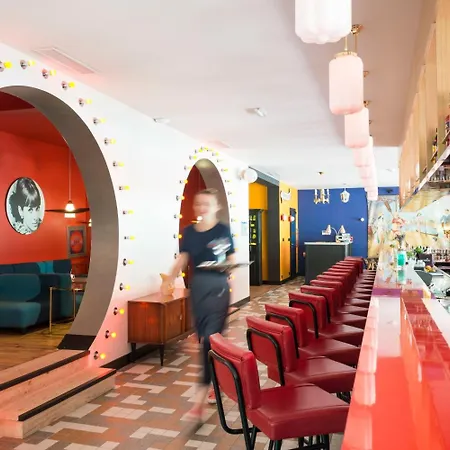 拉吉图恩酒店 派拉索梅