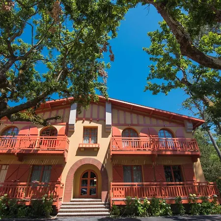 拉吉图恩酒店 4* 派拉索梅