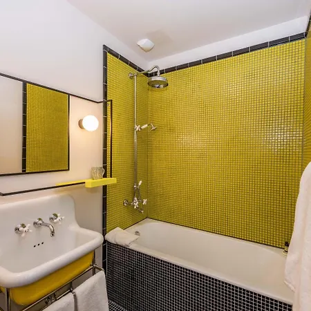 拉吉图恩酒店 酒店 4*