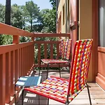 La Guitoune Hotel