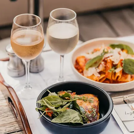 La Guitoune فندق بيلا-سور-مير