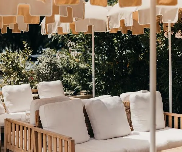 Hotel La Guitoune 4*