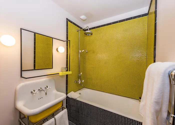 La Guitoune Hotel 4*