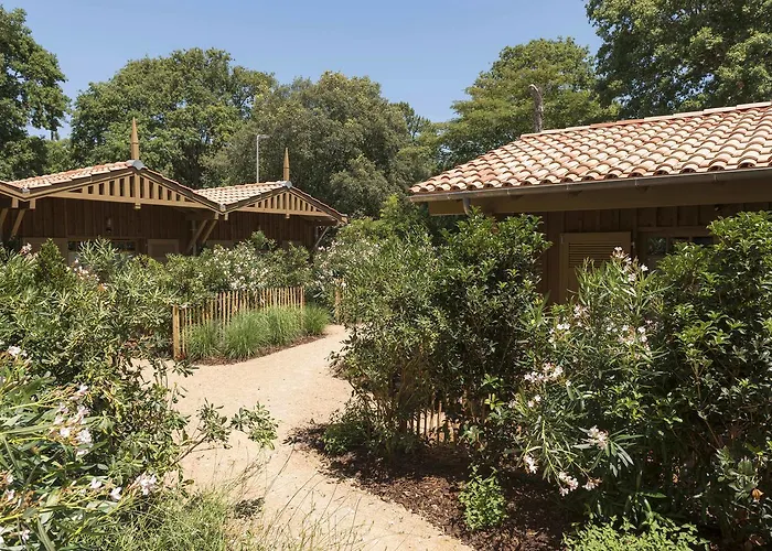 La Guitoune Отель